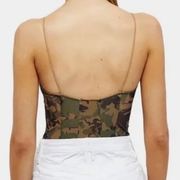 Good American Camo Bodysuit - Picture 3 of 8